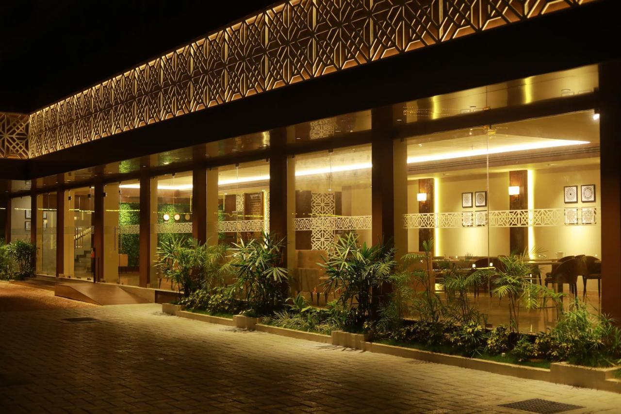 Magnet Hotel Kannur Exterior foto
