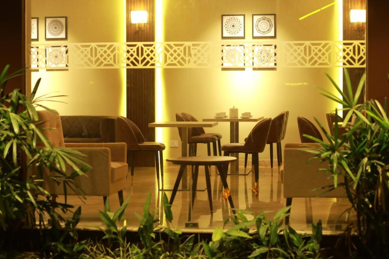 Magnet Hotel Kannur Exterior foto